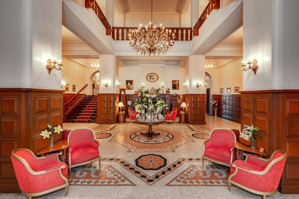 Dalat Palace Heritage Hotel Exterior foto